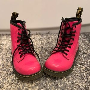 Pink patent leather dr martens boots